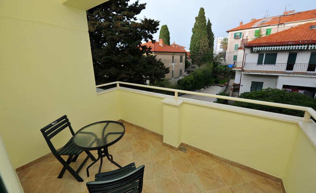 Guesthouse Villa Vice Split Habitación foto